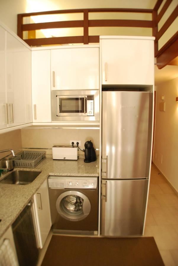 Apartamentos Puzzle Madrid Sol Kültér fotó