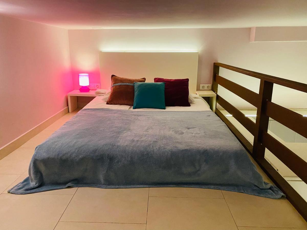 Apartamentos Puzzle Madrid Sol Kültér fotó