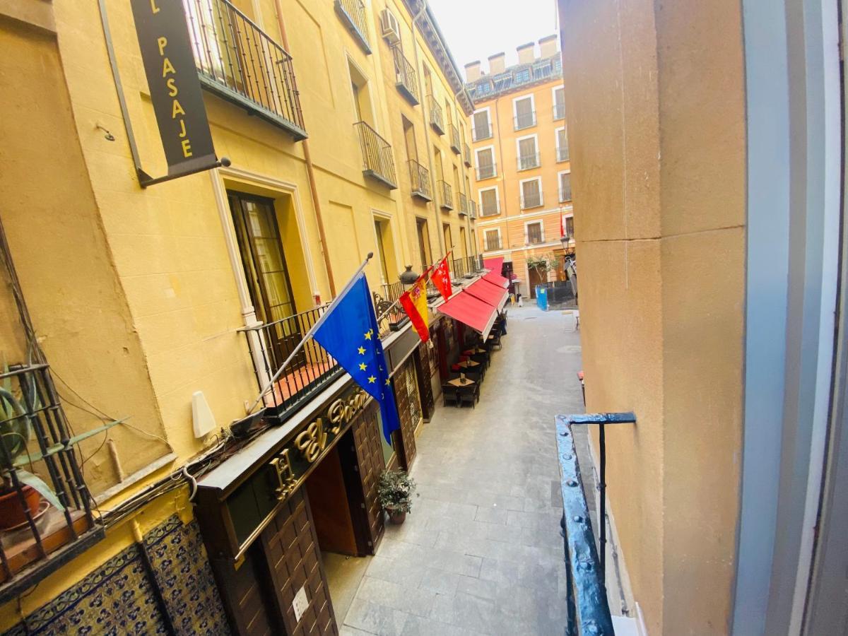 Apartamentos Puzzle Madrid Sol Kültér fotó