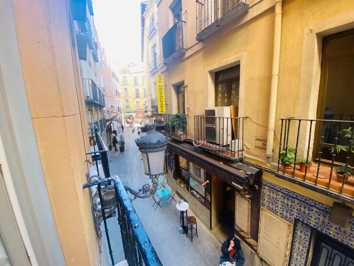 Apartamentos Puzzle Madrid Sol Kültér fotó