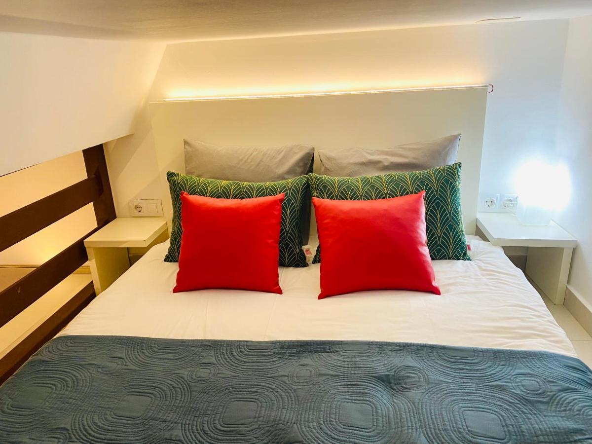 Apartamentos Puzzle Madrid Sol Kültér fotó