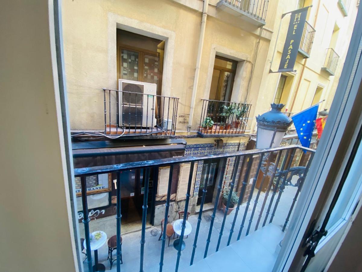 Apartamentos Puzzle Madrid Sol Kültér fotó