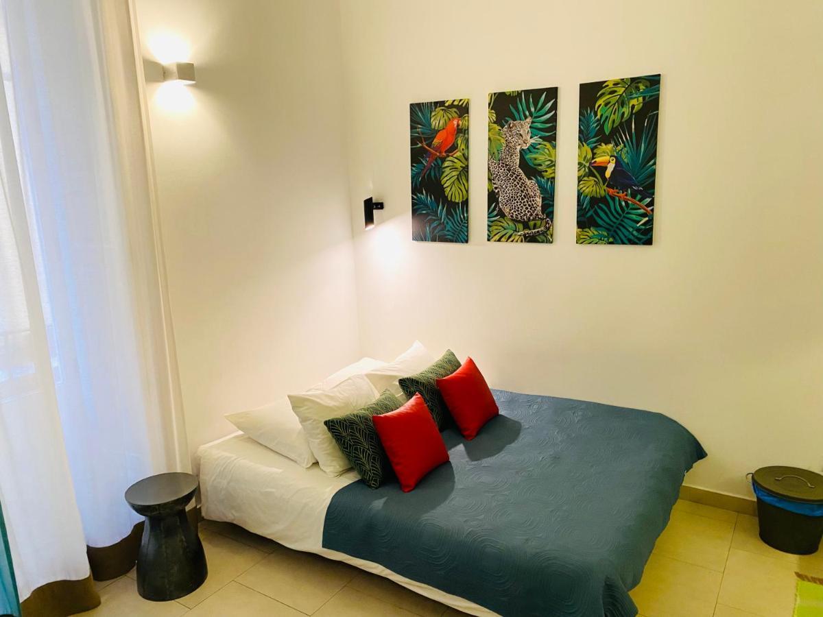 Apartamentos Puzzle Madrid Sol Kültér fotó