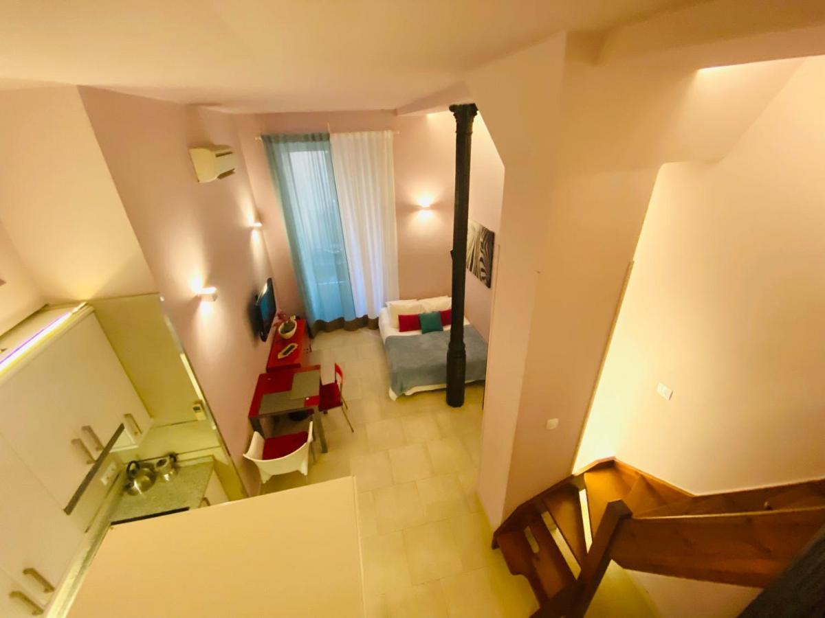 Apartamentos Puzzle Madrid Sol Kültér fotó