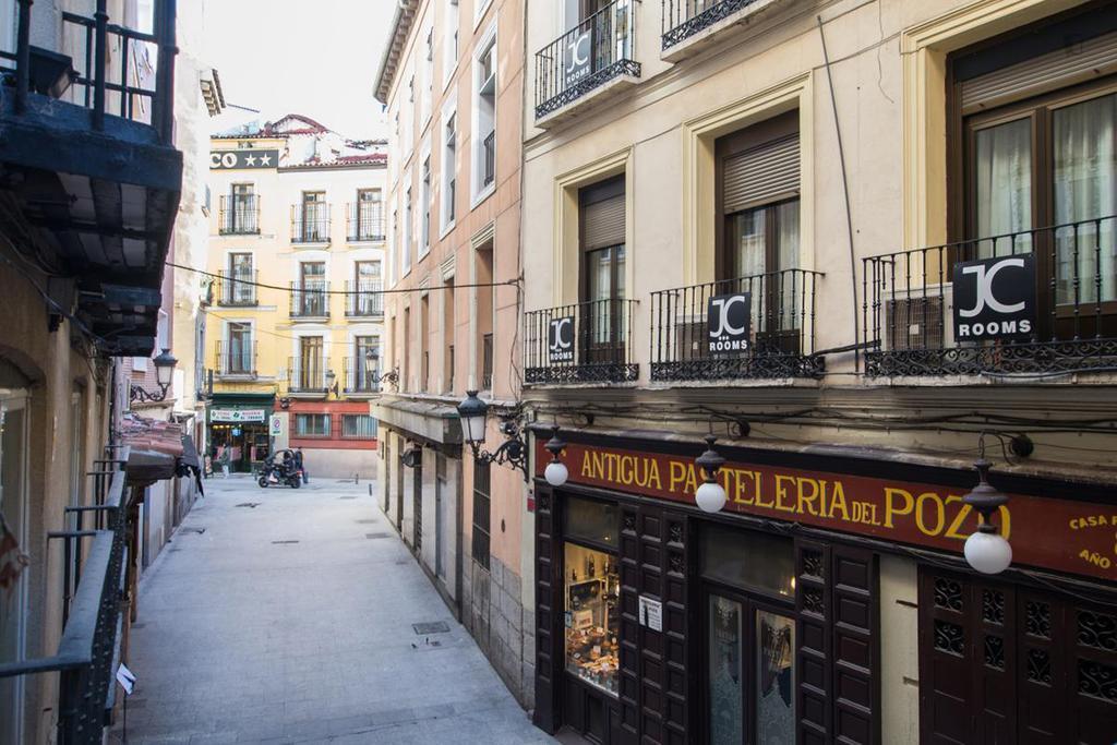 Apartamentos Puzzle Madrid Sol Kültér fotó